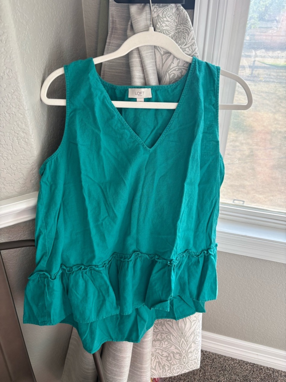 LOFT Teal Ruffle-Hem V-Neck Sleeveless Top